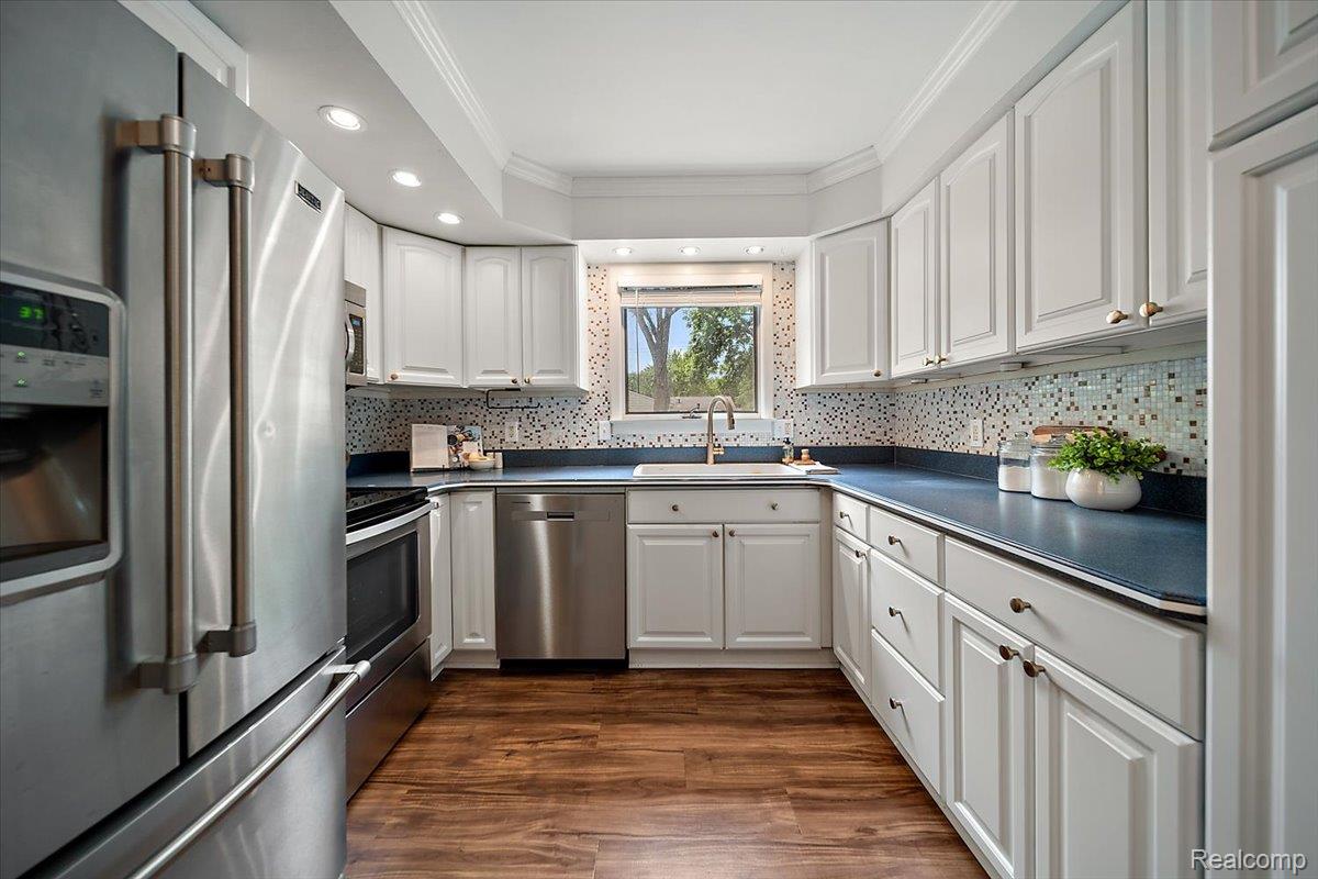 11169 Chestnut Drive