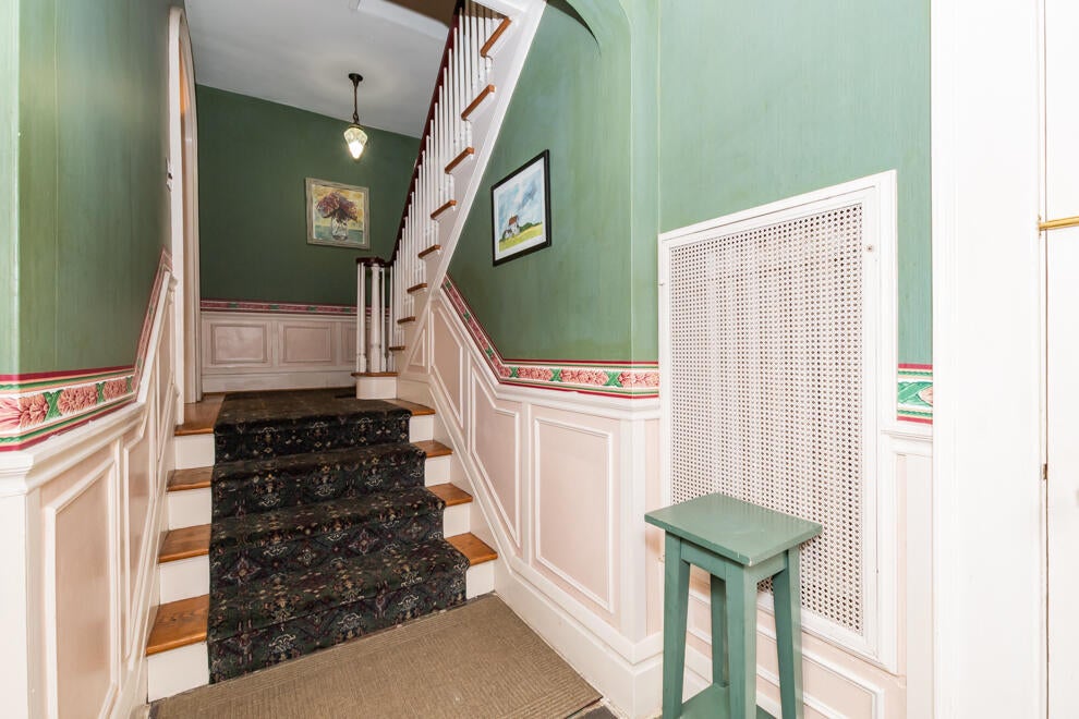 119 Prairie Avenue