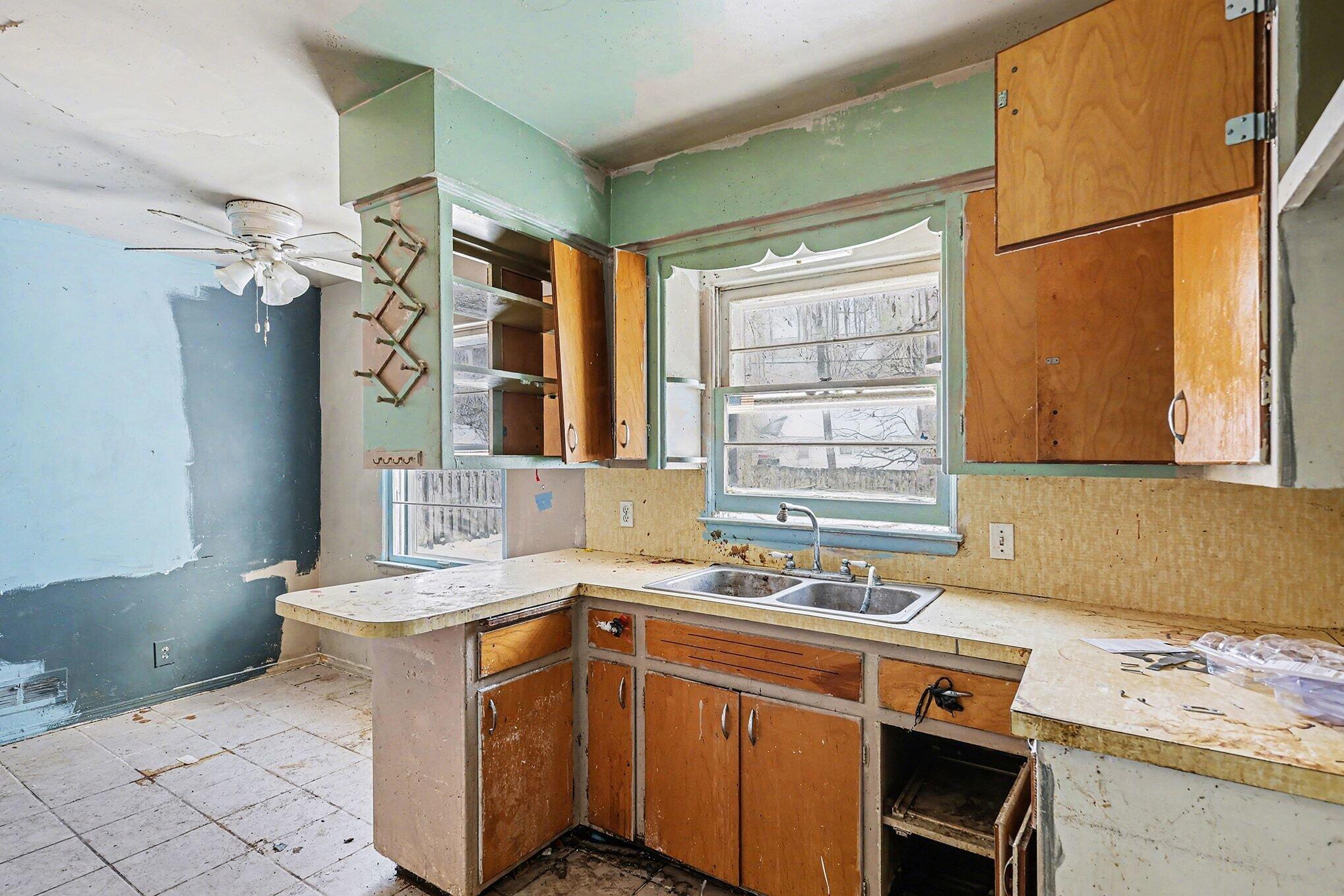 2928 Lafayette Circle