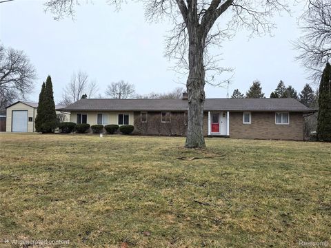 1134 Cayuga Drive Grand Blanc Charter Township MI 48439
