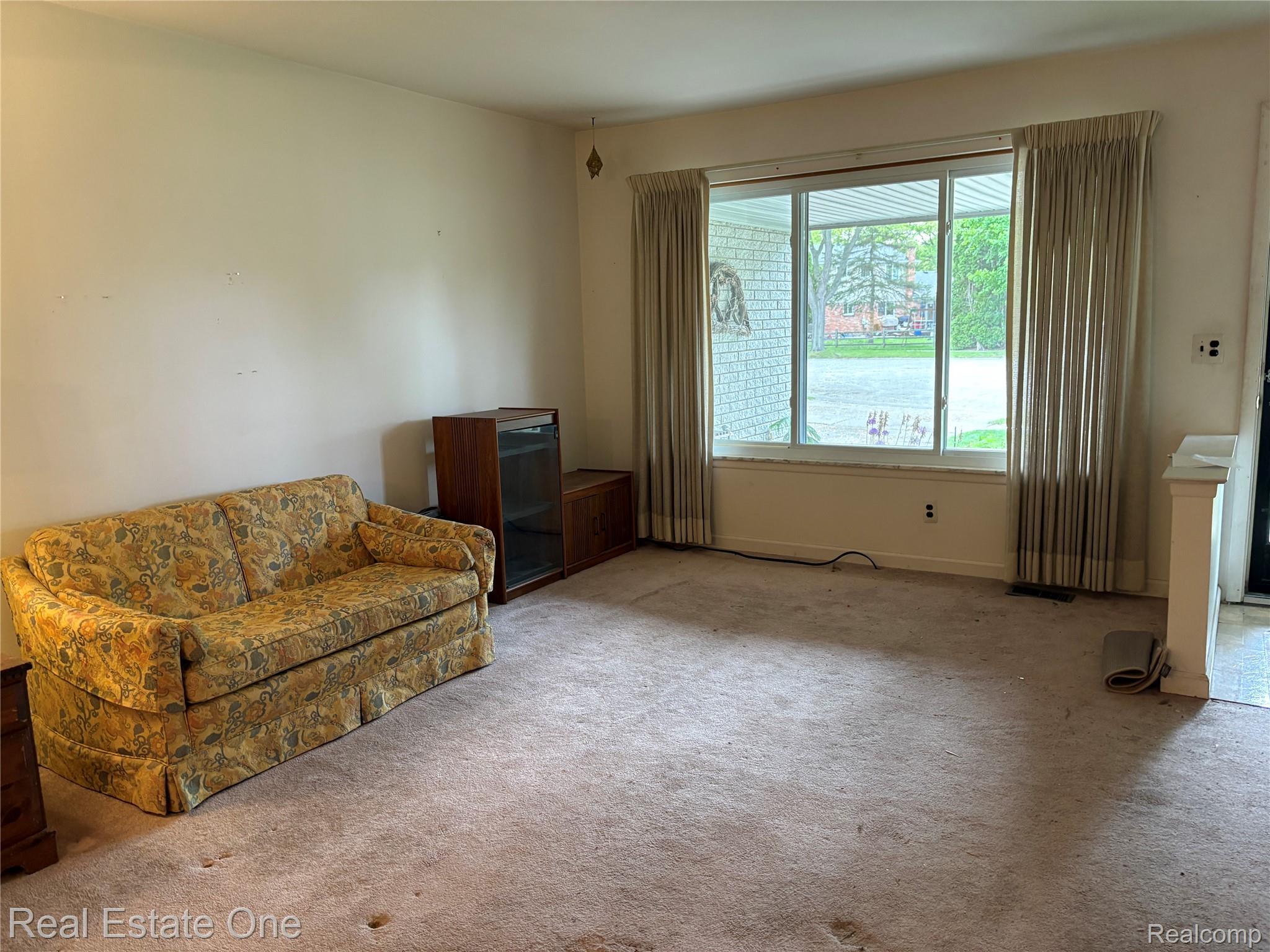 4836 Alton Court