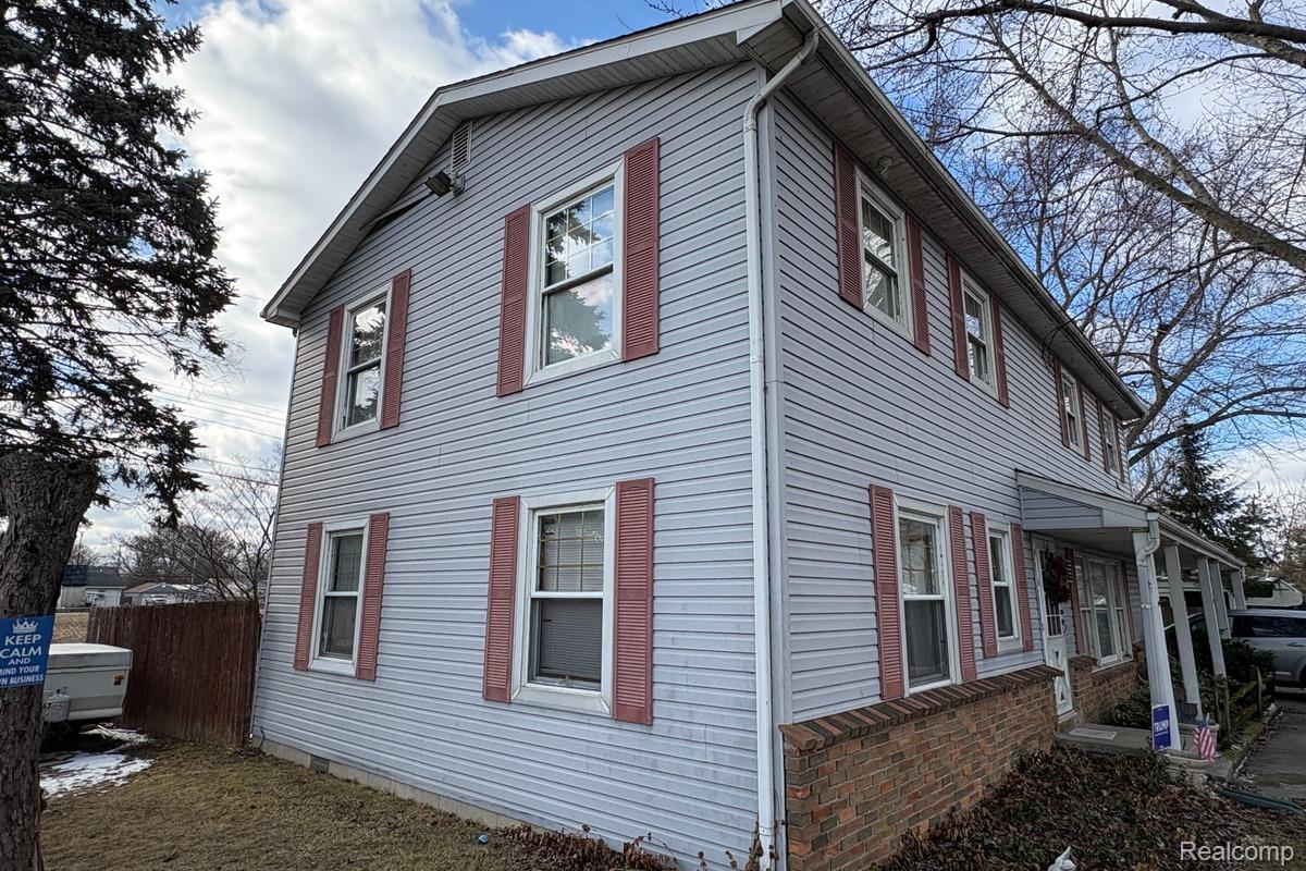 3384 Erie Shore Drive