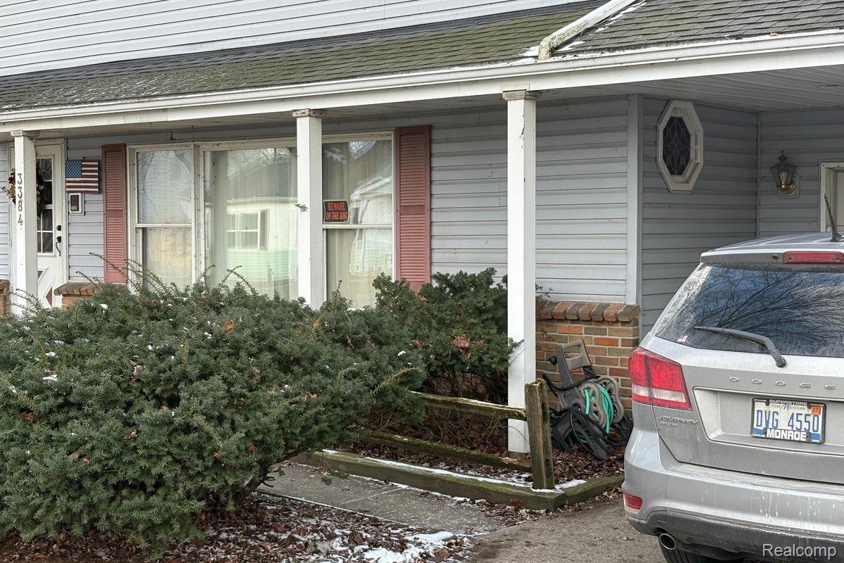 3384 Erie Shore Drive