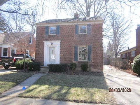 1741 Brys Drive Grosse Pointe Woods City MI 48236