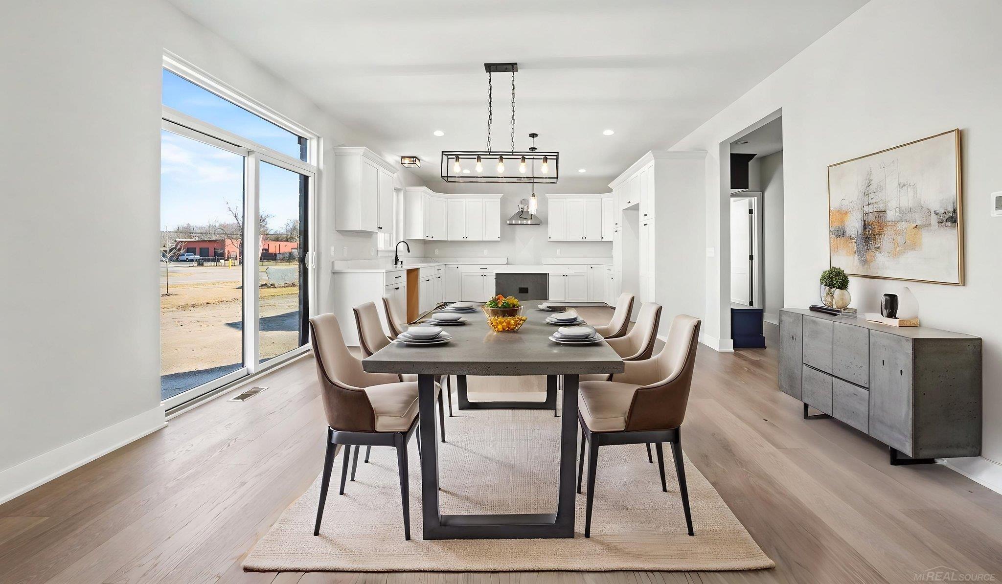 14635 Glenshire Drive