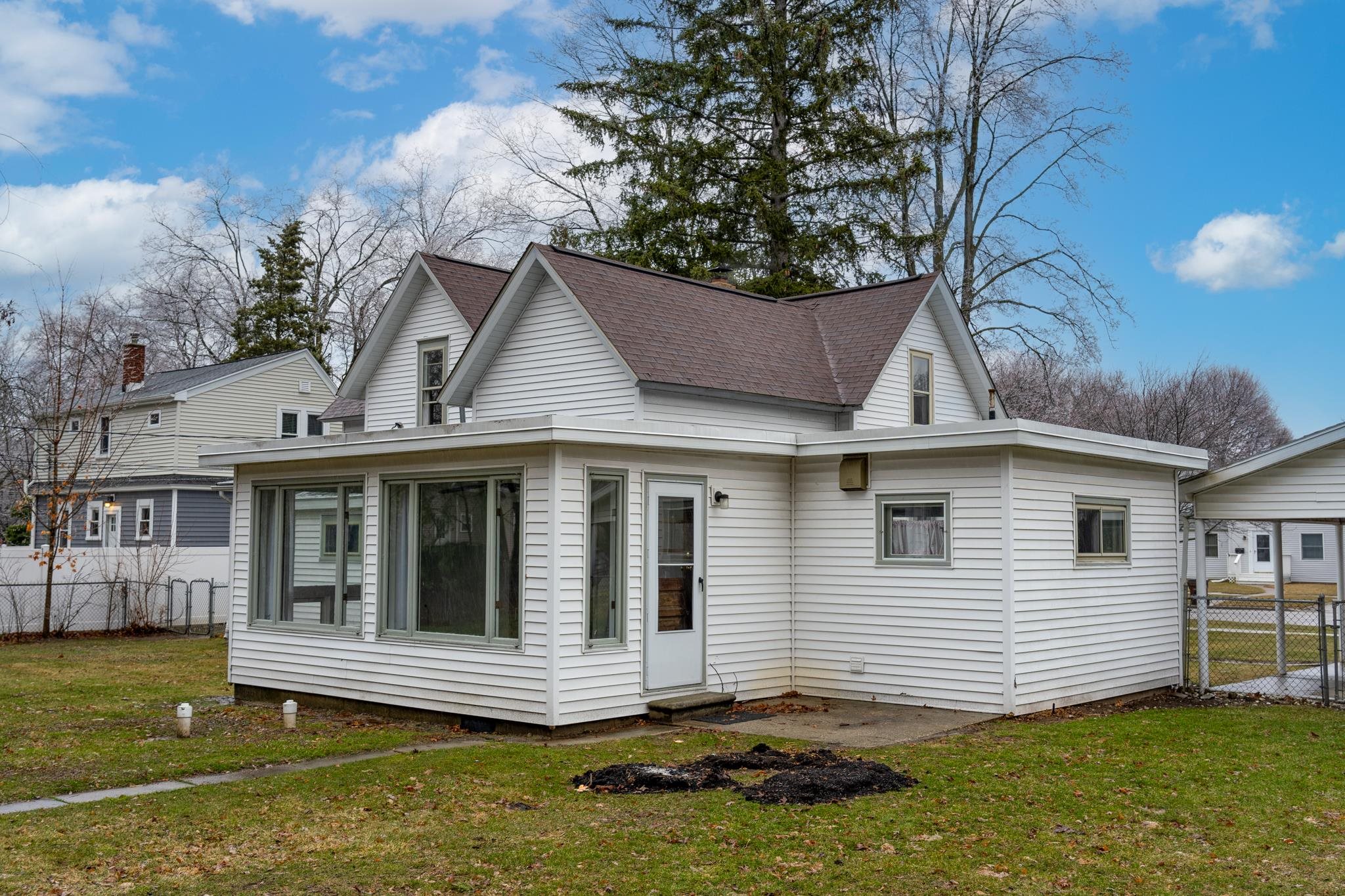 1026 S Fancher Avenue