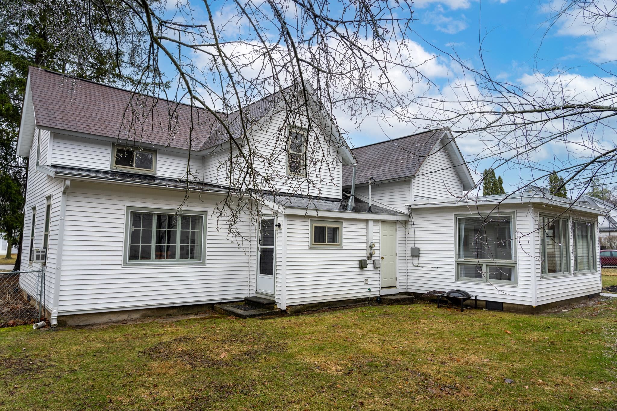 1026 S Fancher Avenue