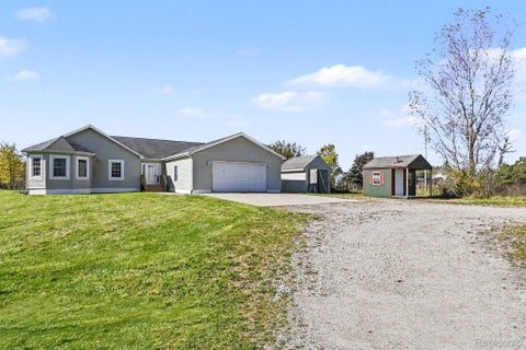Photo for 6855 W Howe Road