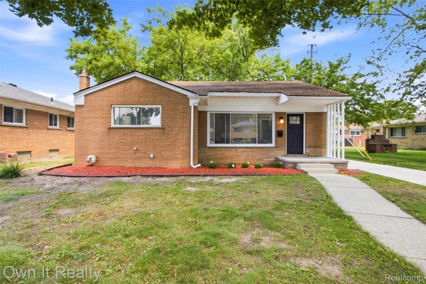 23700 MARLOW ST, OAK PARK, MI 48237 - Image 0ff9ce8a5fcfdd49a0d8b94013511290/3470806582