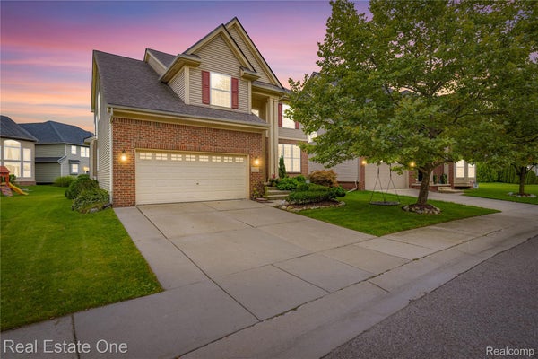 27062 VICTORIA RD, NOVI, MI 48374 - Image 100018a7d2a461b00f3fe67af6884ae9/2813679662