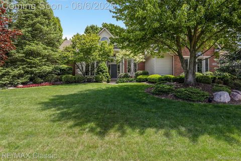 17496 Hilltop View Drive Northville City MI 48168