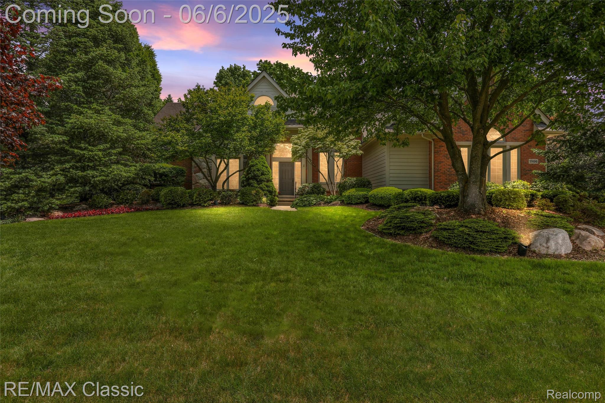 17496 Hilltop View Drive