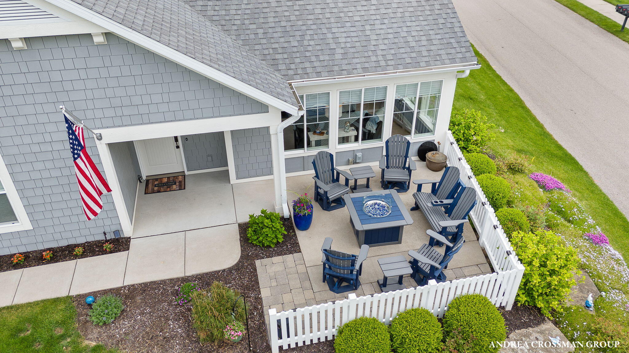 225 Janes View Drive
