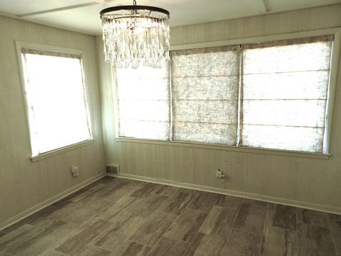 Tiny photo for 380 N McCord Street, Benton Harbor City, MI 49022 (MLS # 69026009574)