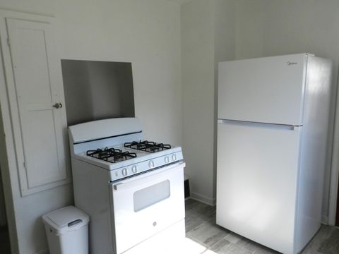 Tiny photo for 380 N McCord Street, Benton Harbor City, MI 49022 (MLS # 69026009574)