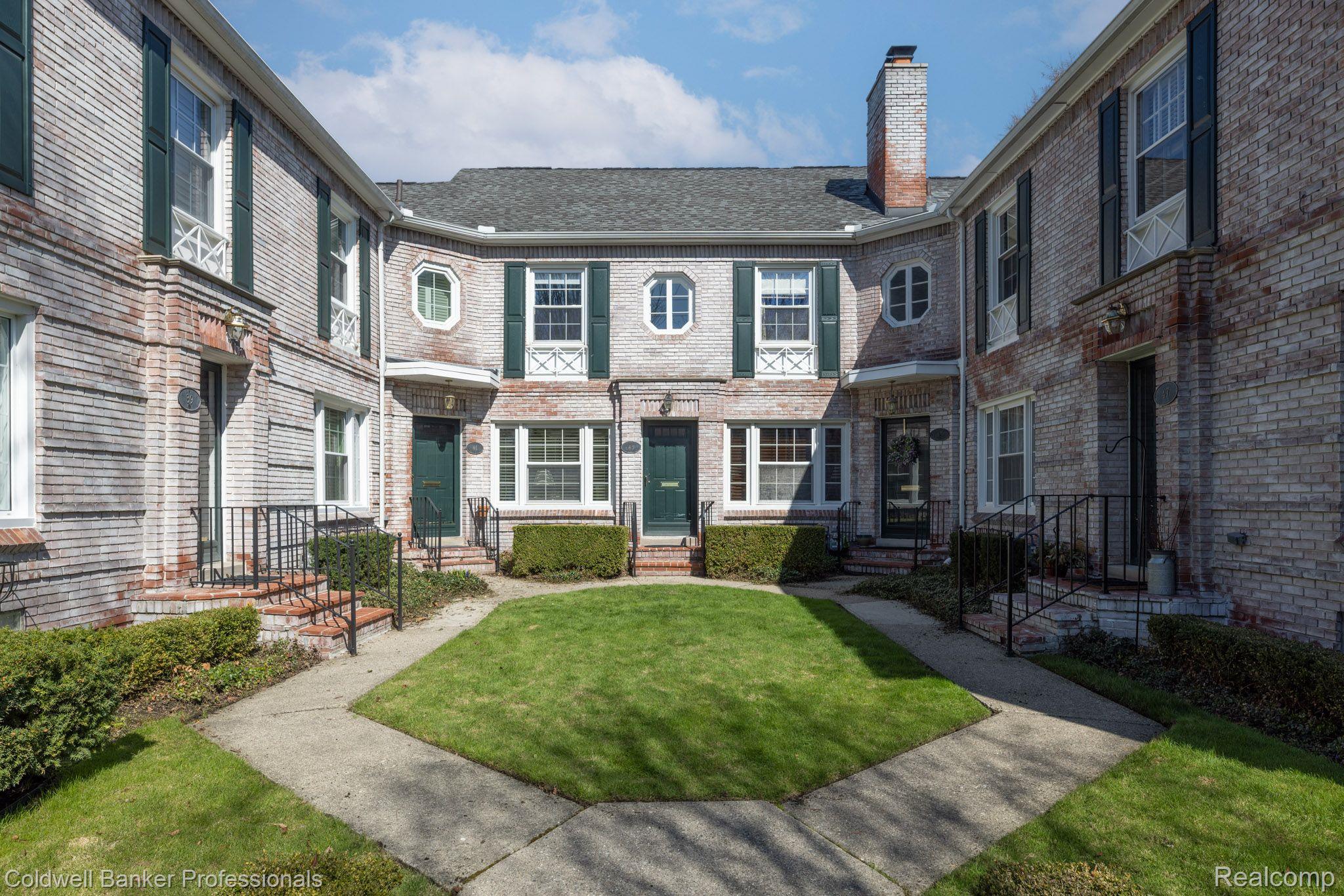 43 CRANFORD Lane