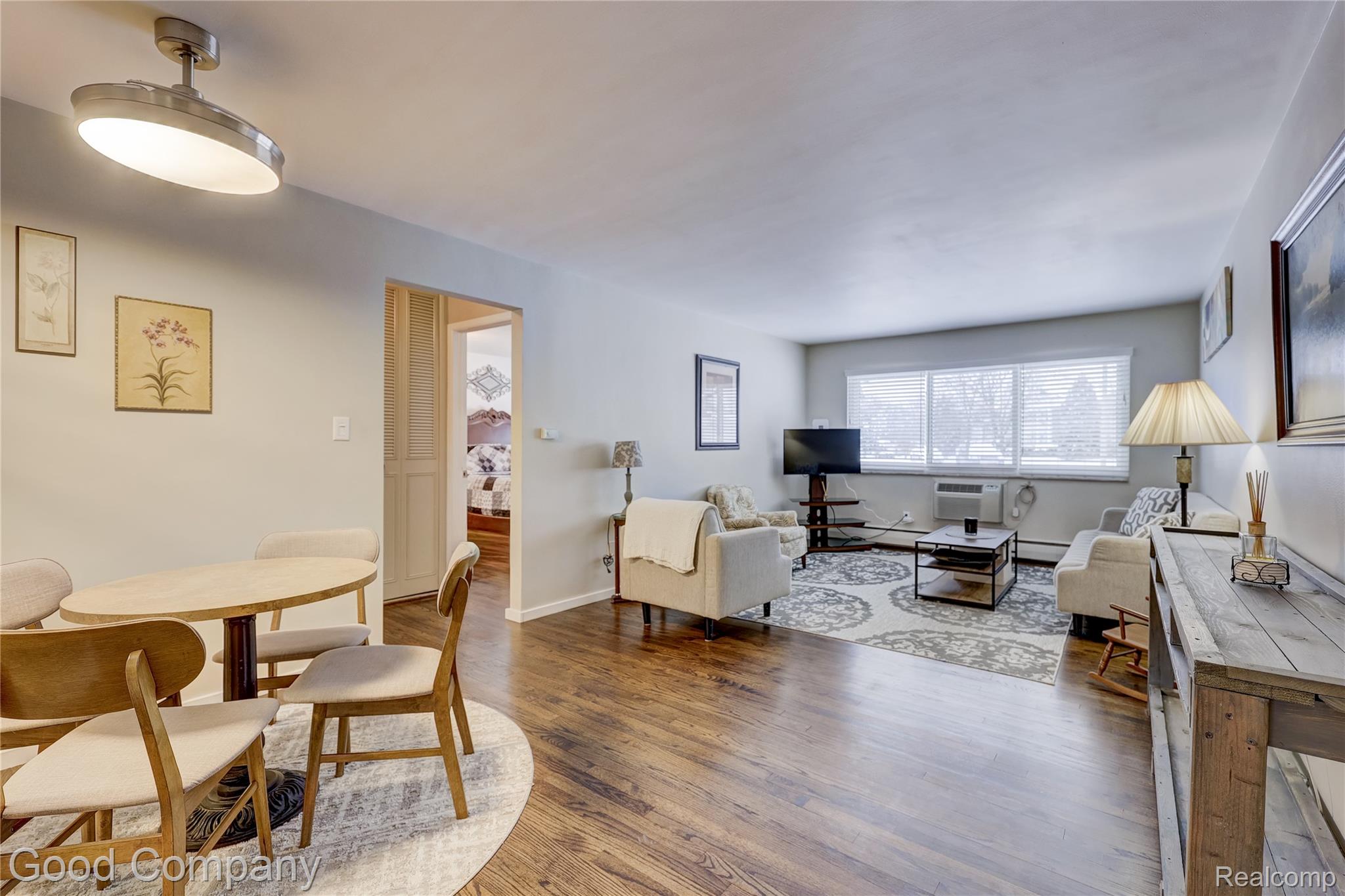 3126 Linwood Avenue 8A