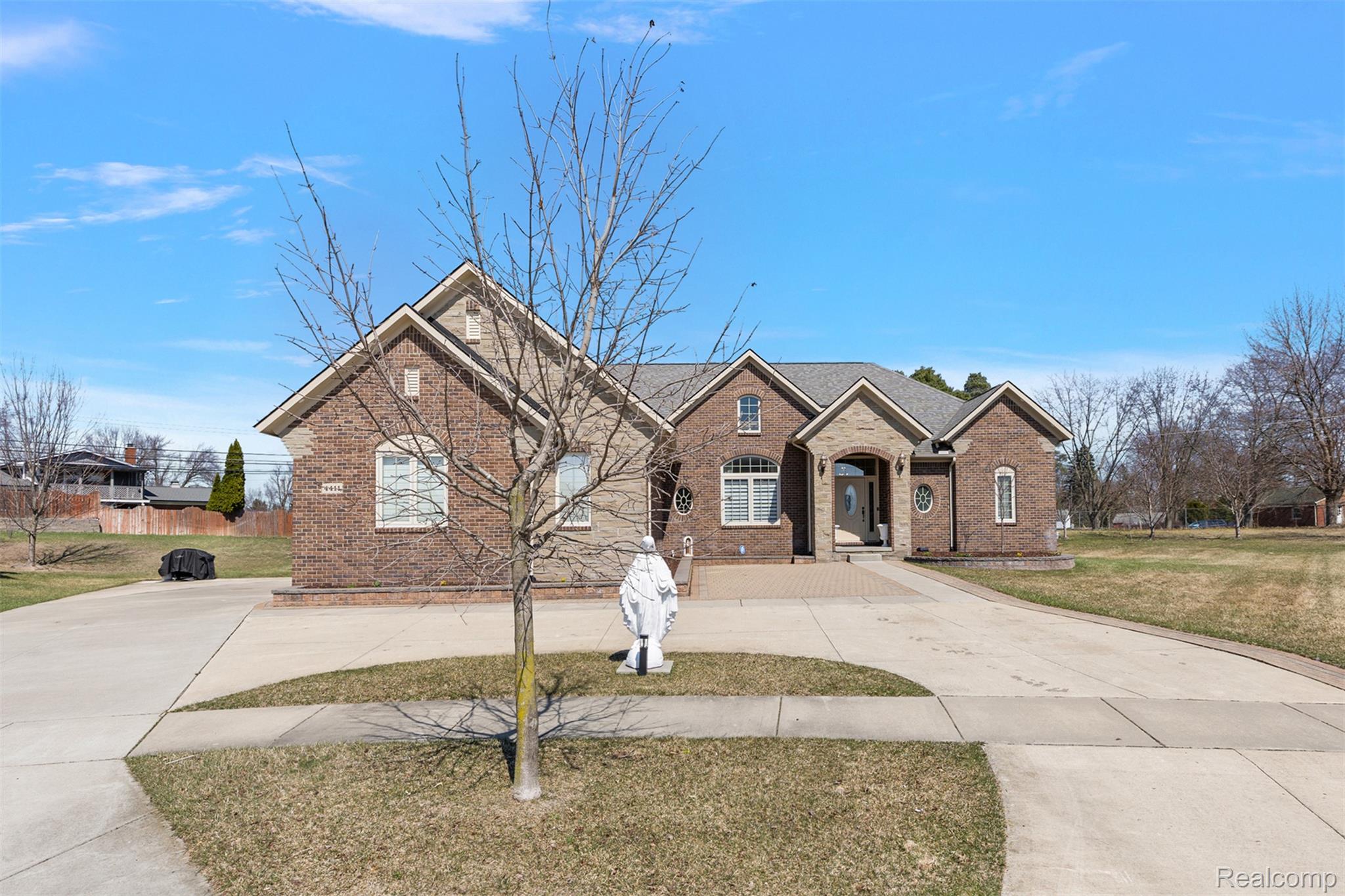 4411 Forster Lane