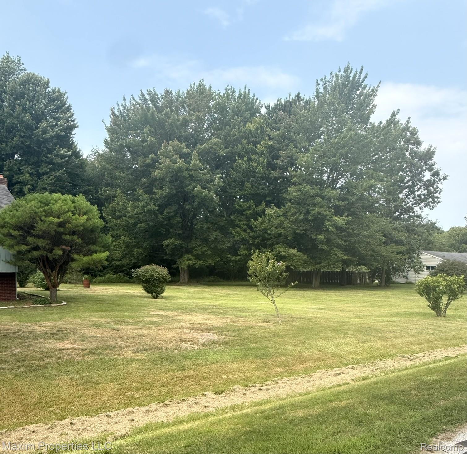 2595 Evergreen Lane