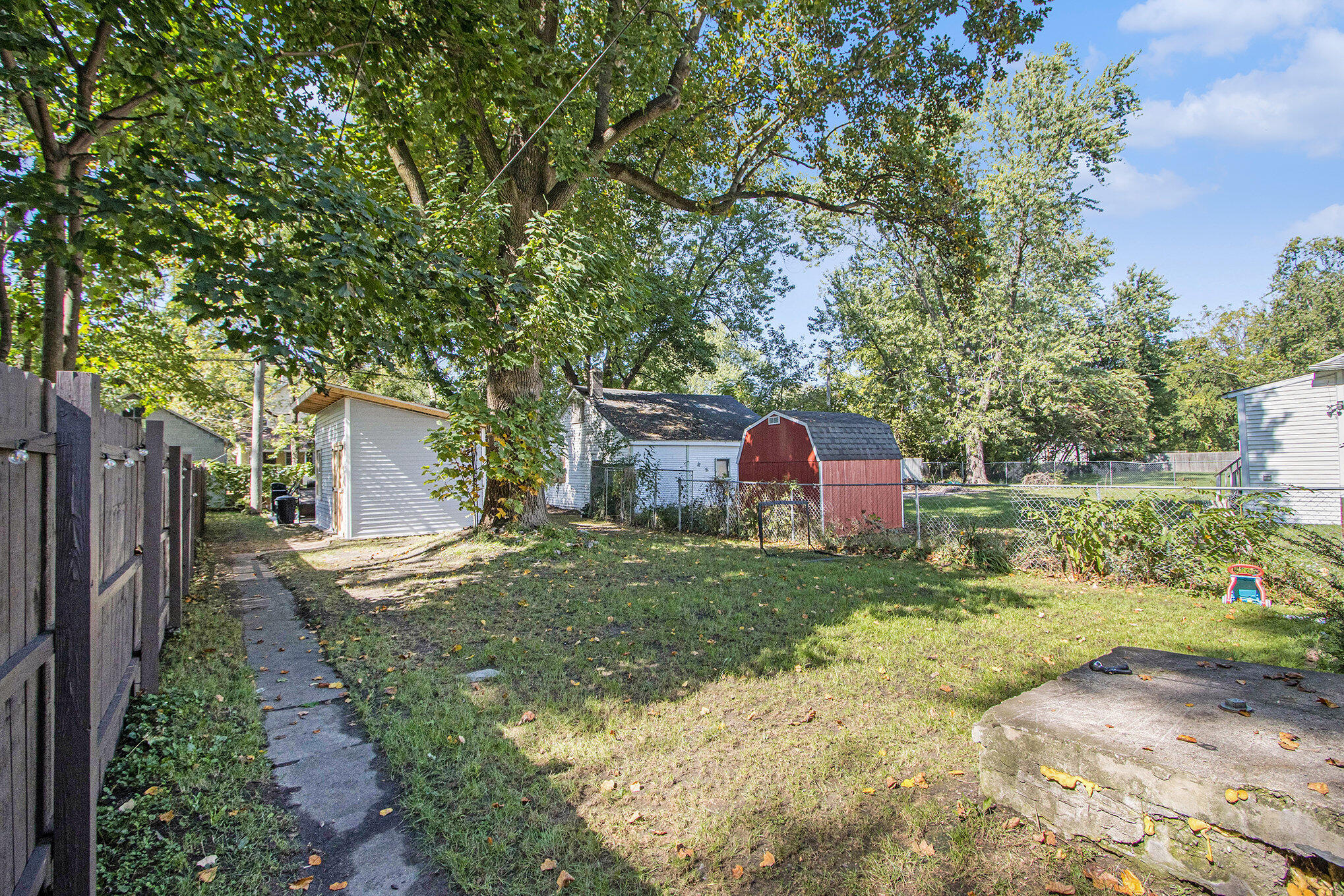 Kalamazoo Charter Township, Michigan 49048, United States, 2 Bedrooms Bedrooms, ,1 BathroomBathrooms,Residential,Coming Soon,220014