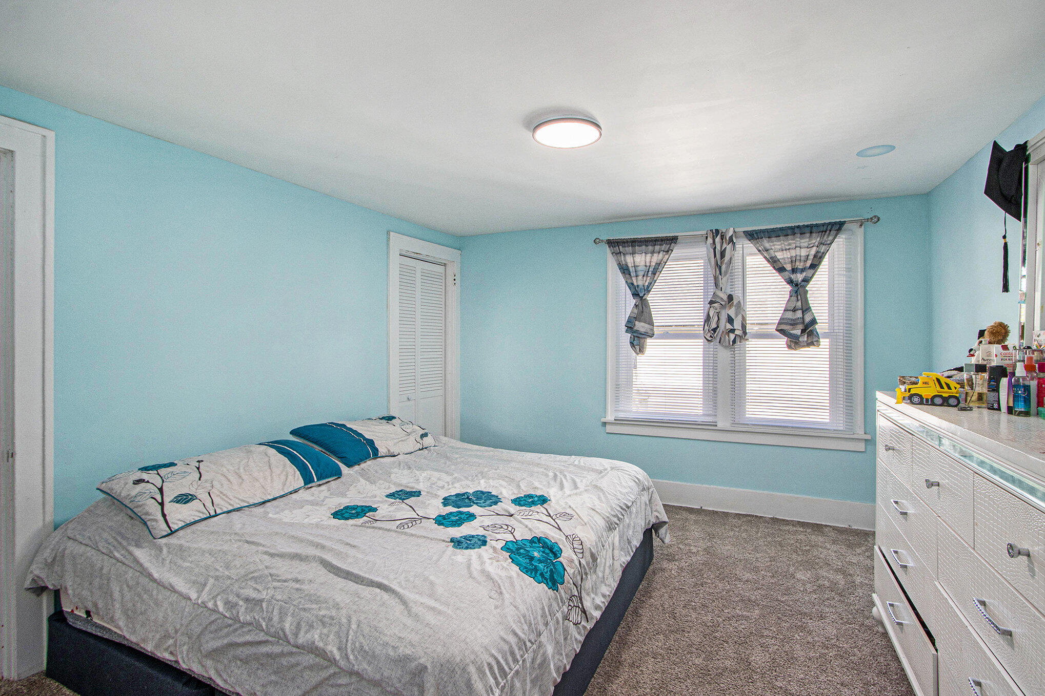 Kalamazoo Charter Township, Michigan 49048, United States, 2 Bedrooms Bedrooms, ,1 BathroomBathrooms,Residential,Coming Soon,220014