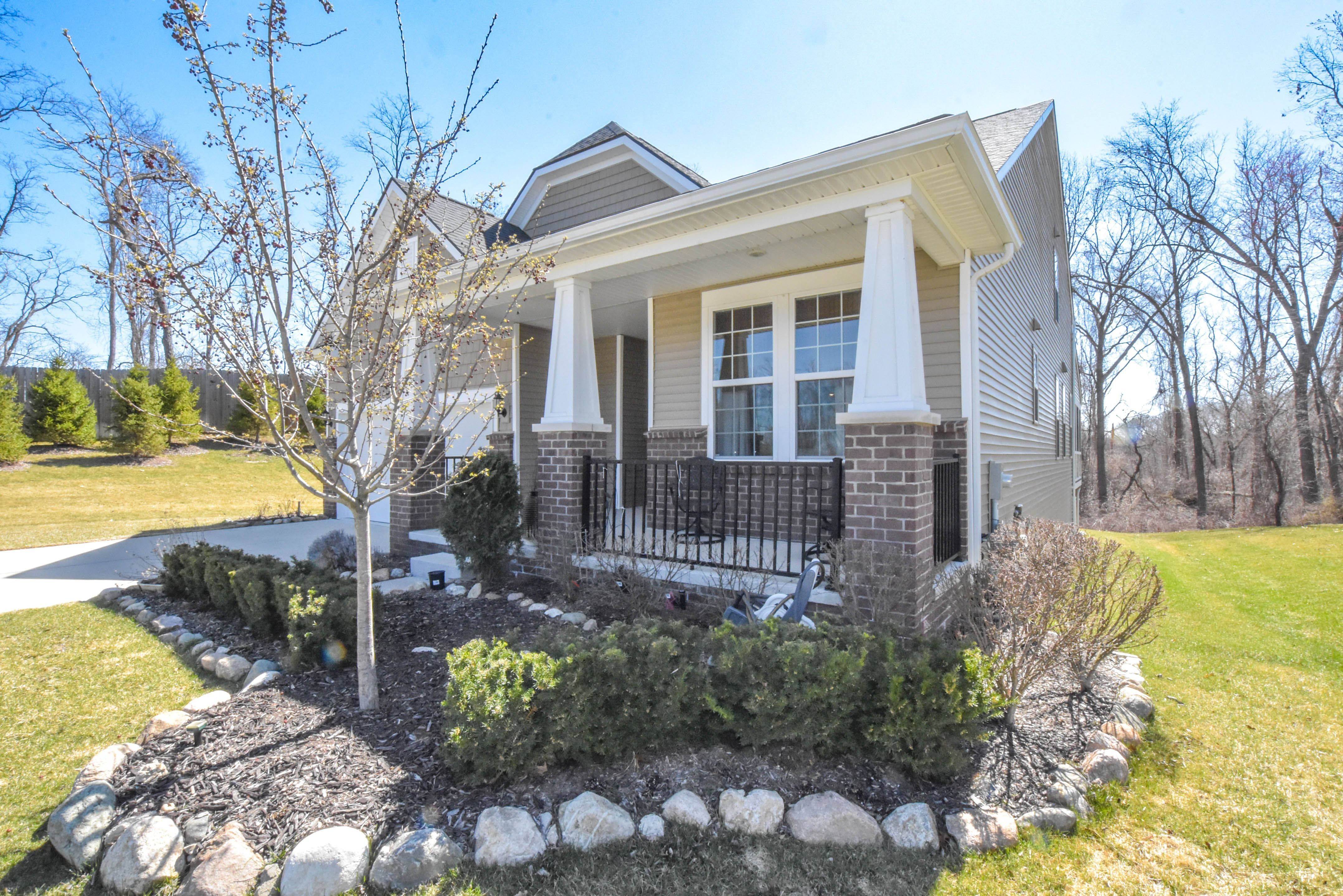 1068 SPRING TRAIL