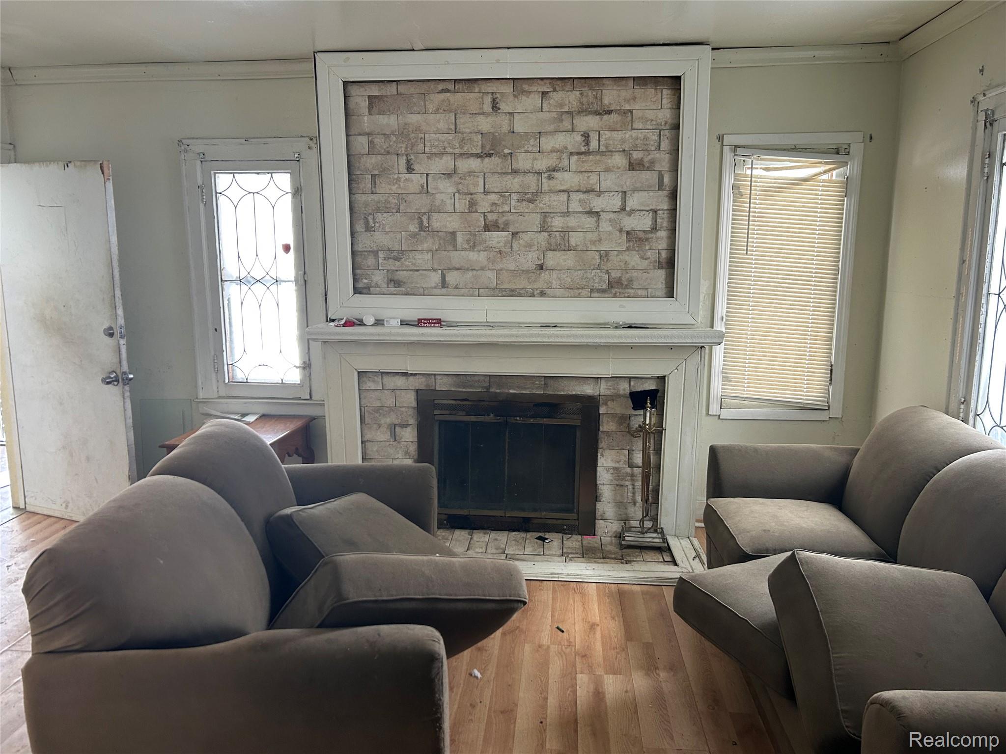 11731 Washburn Street