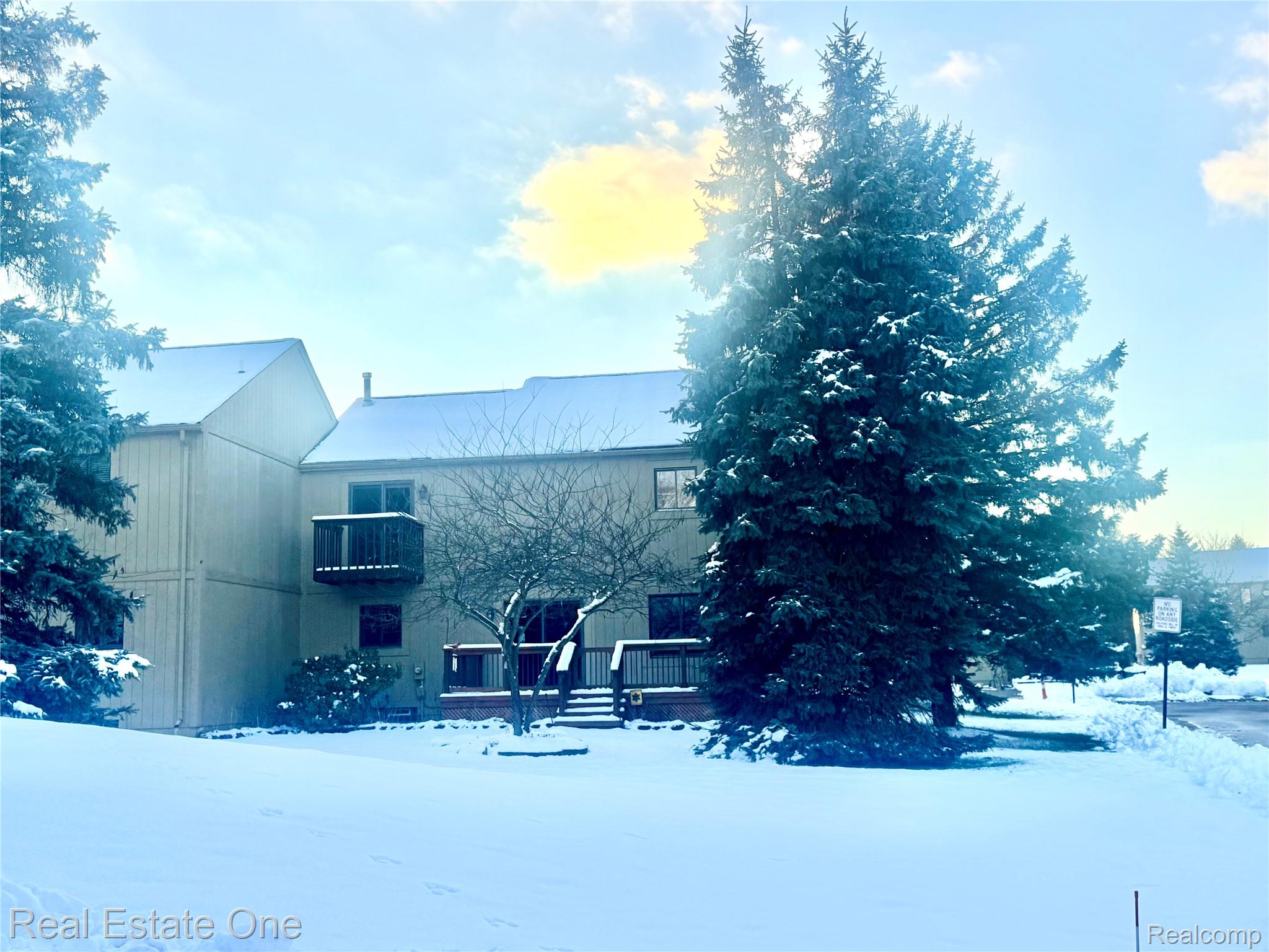 2191 Rochelle Park Drive 63