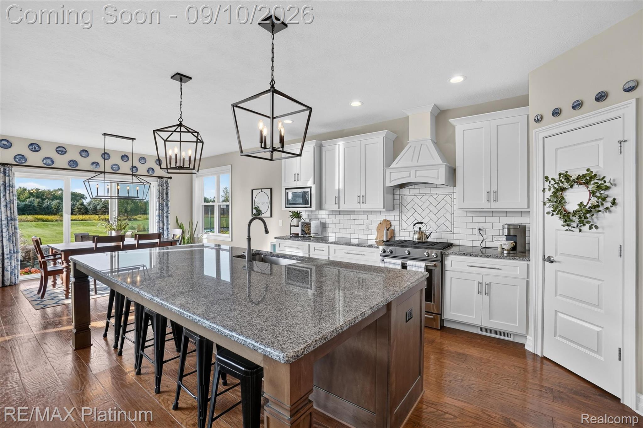 1182 Joann Lane