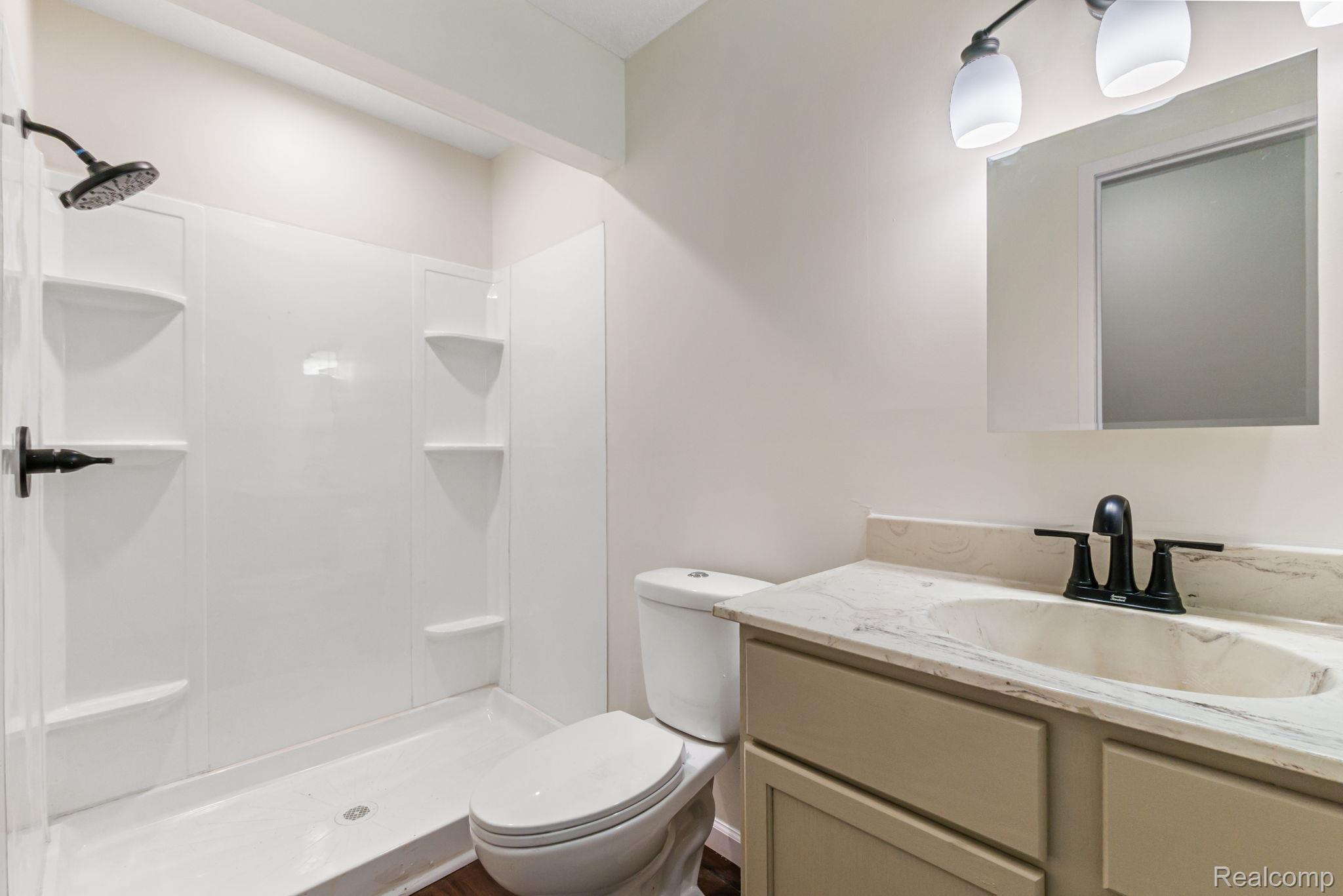 1680 Cliffs Landing 302E