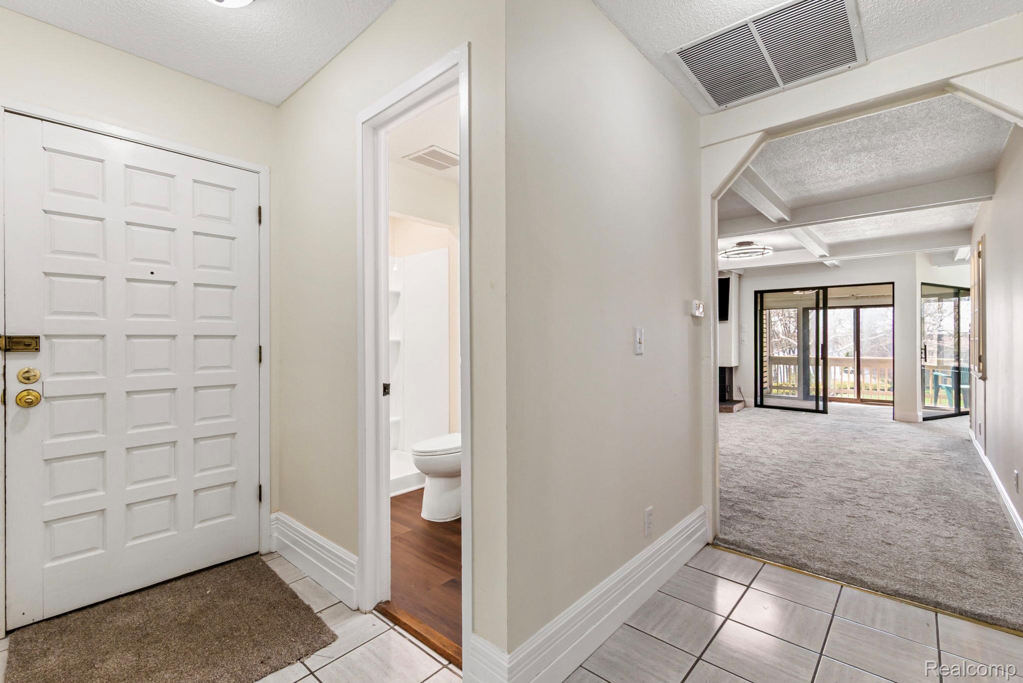 1680 Cliffs Landing 302E