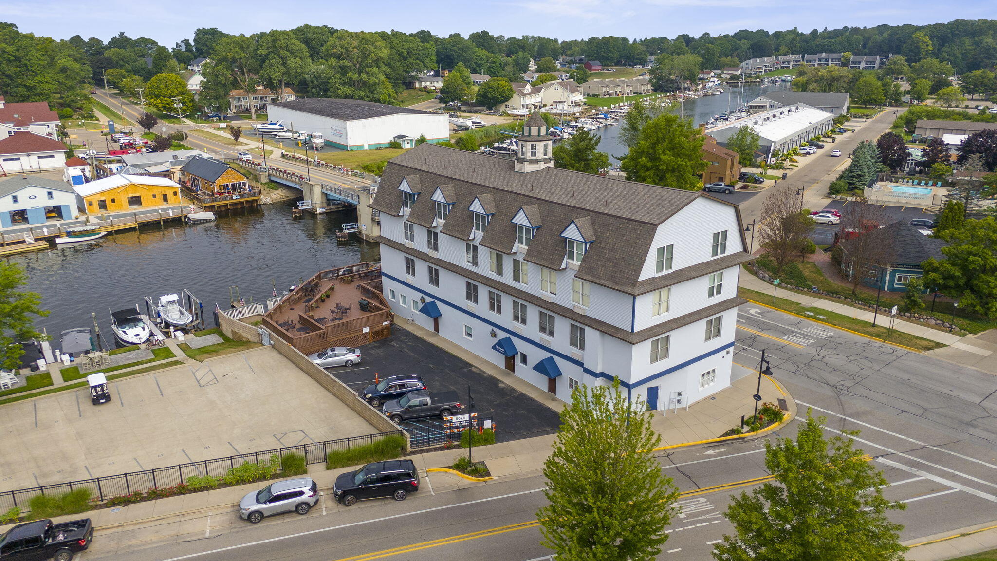 532 Dyckman Avenue B1A