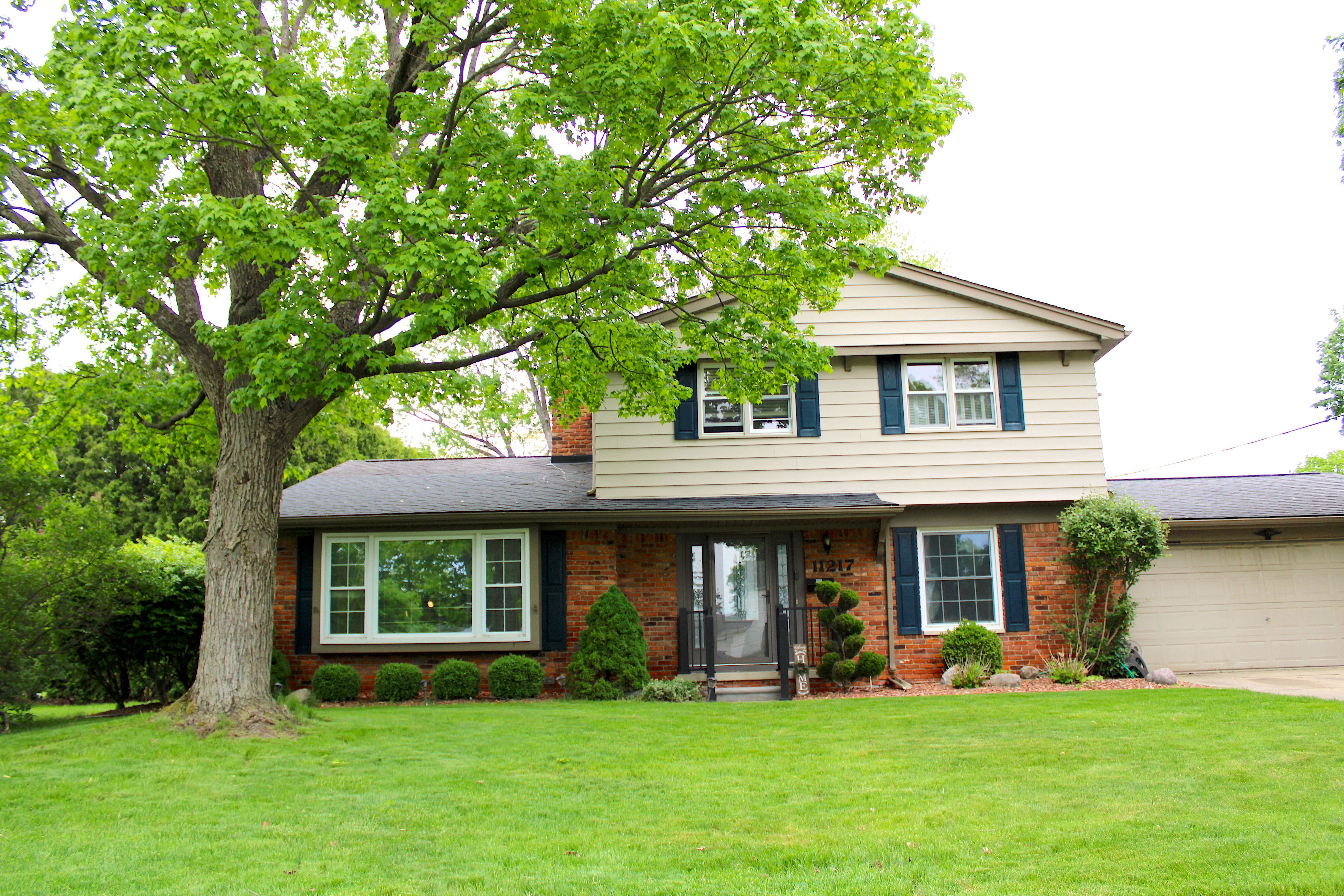 11217 WOODBRIDGE Drive