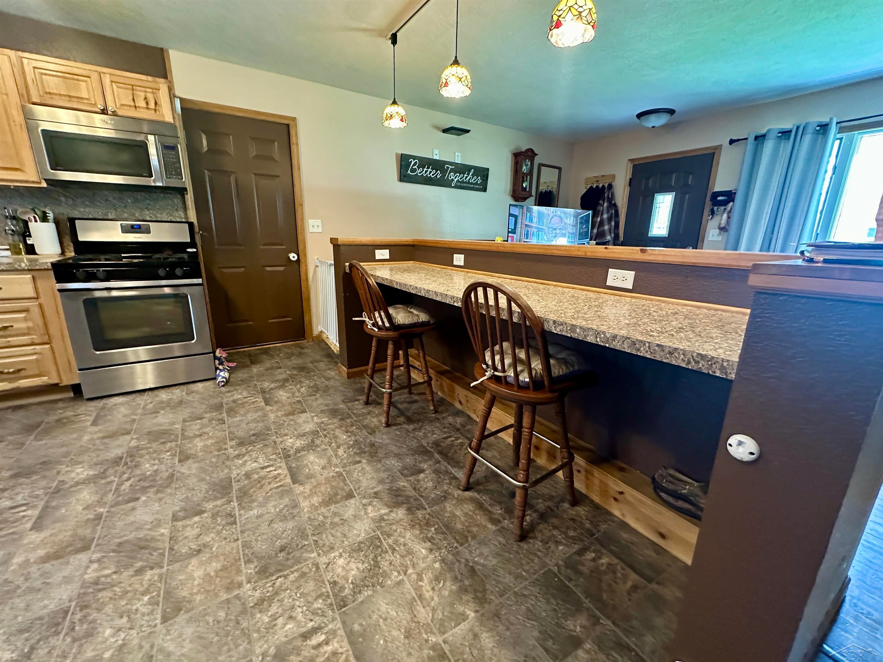 4798 Cherokee Road