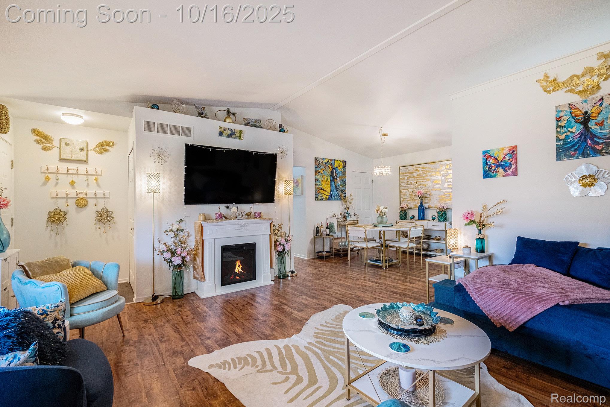 9343 Parkview Circle