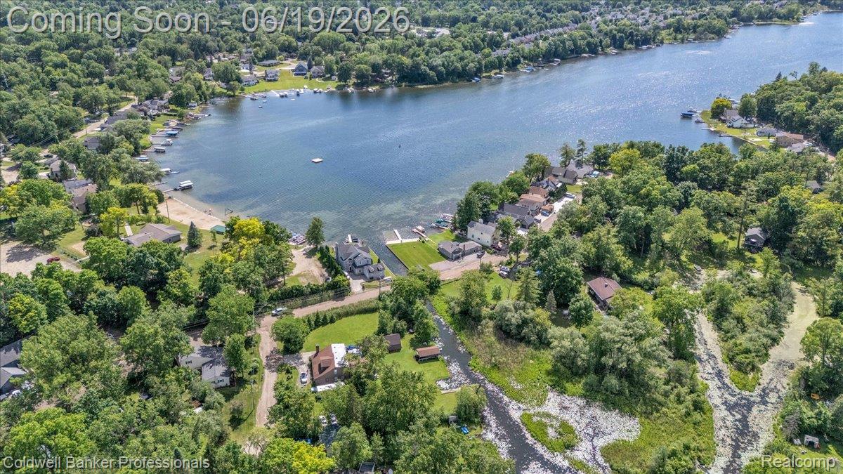 470 Oak Grove Drive
