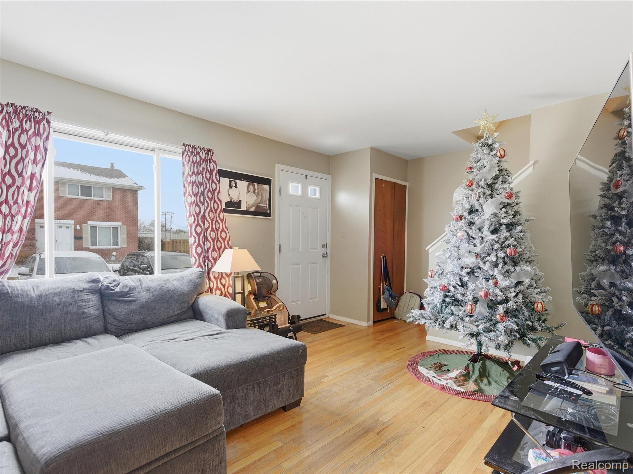 8207 Dartmouth Avenue