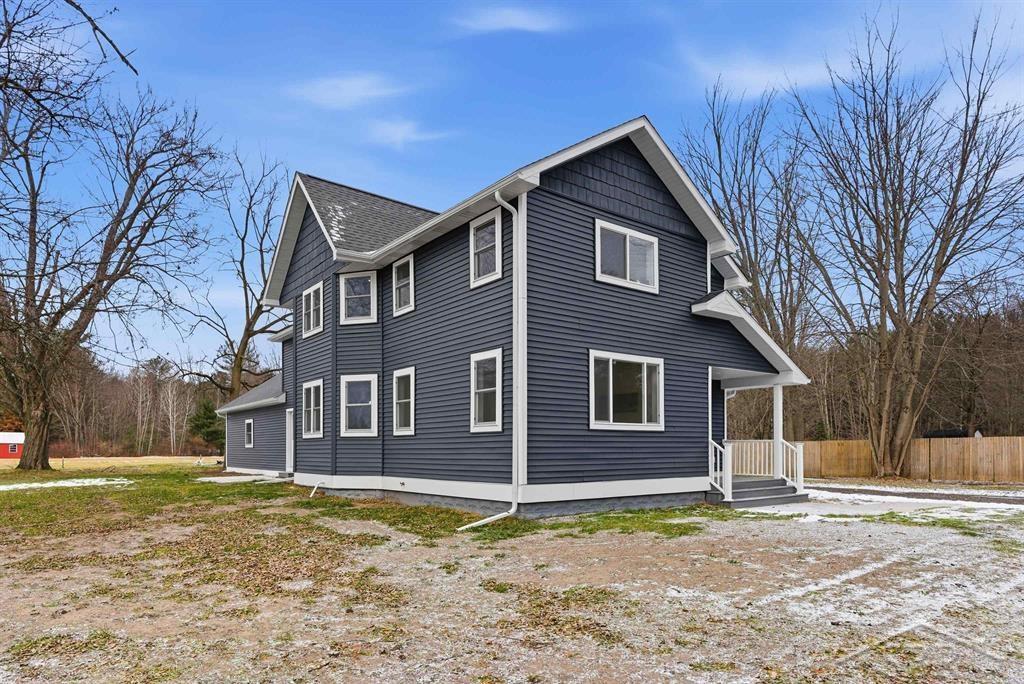 2797 N West River Road