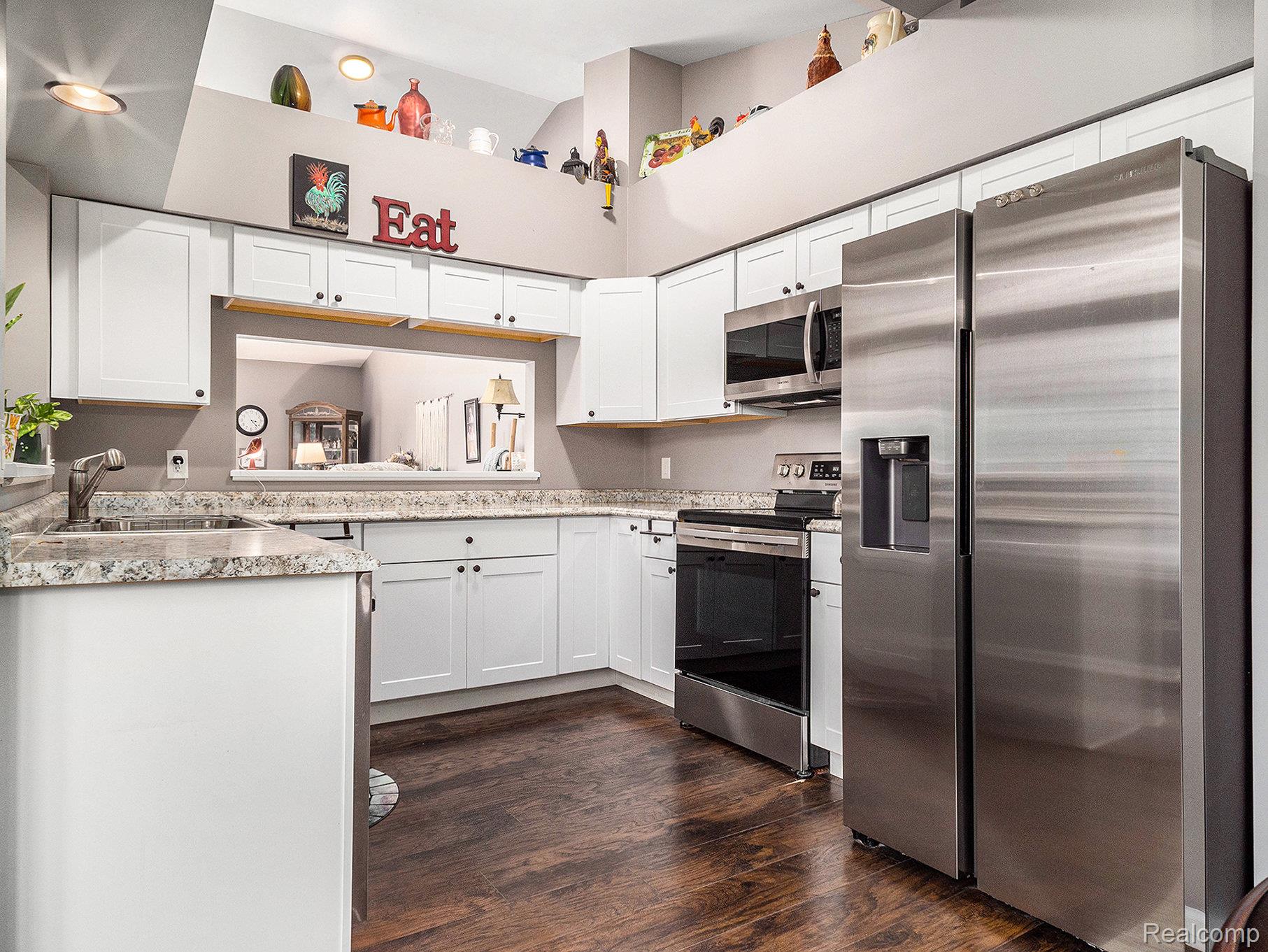 6356 Squire Lake Drive