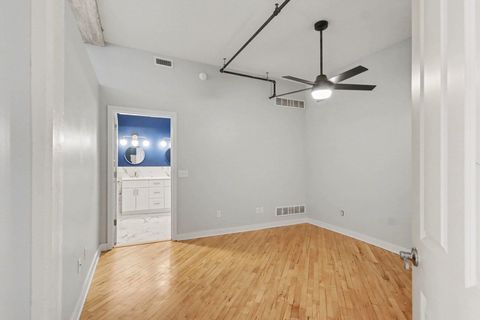 Tiny photo for 222 N Kalamazoo Mall #210, Kalamazoo City, MI 49007 (MLS # 66026010074)