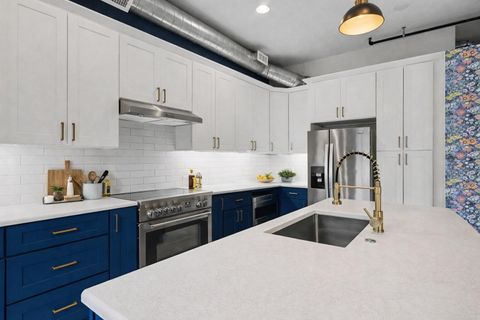 Tiny photo for 222 N Kalamazoo Mall #210, Kalamazoo City, MI 49007 (MLS # 66026010074)