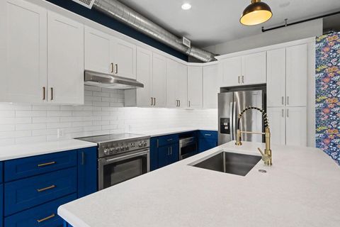 Tiny photo for 222 N Kalamazoo Mall #210, Kalamazoo City, MI 49007 (MLS # 66026010074)