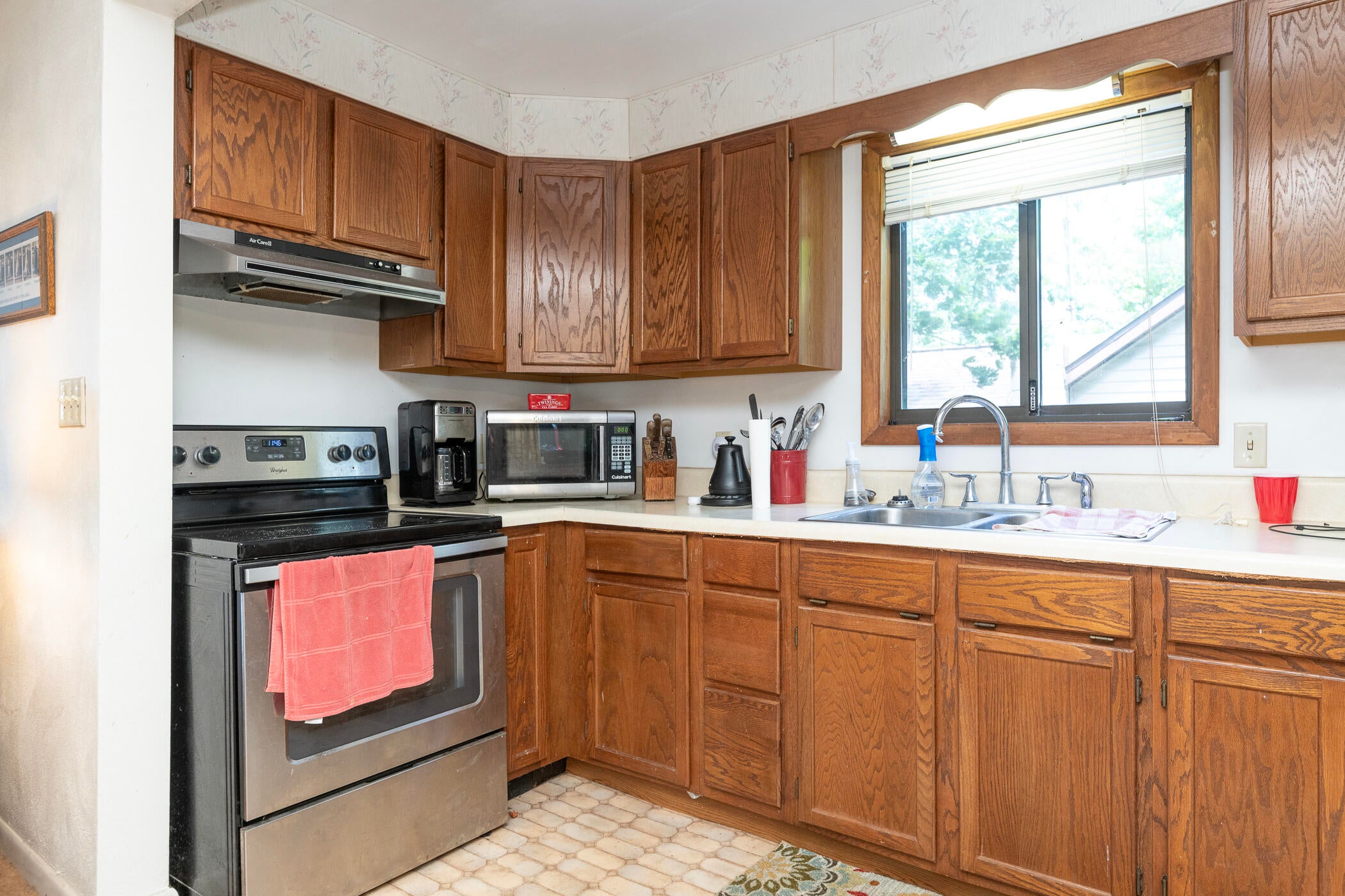 13631 Carefree Drive