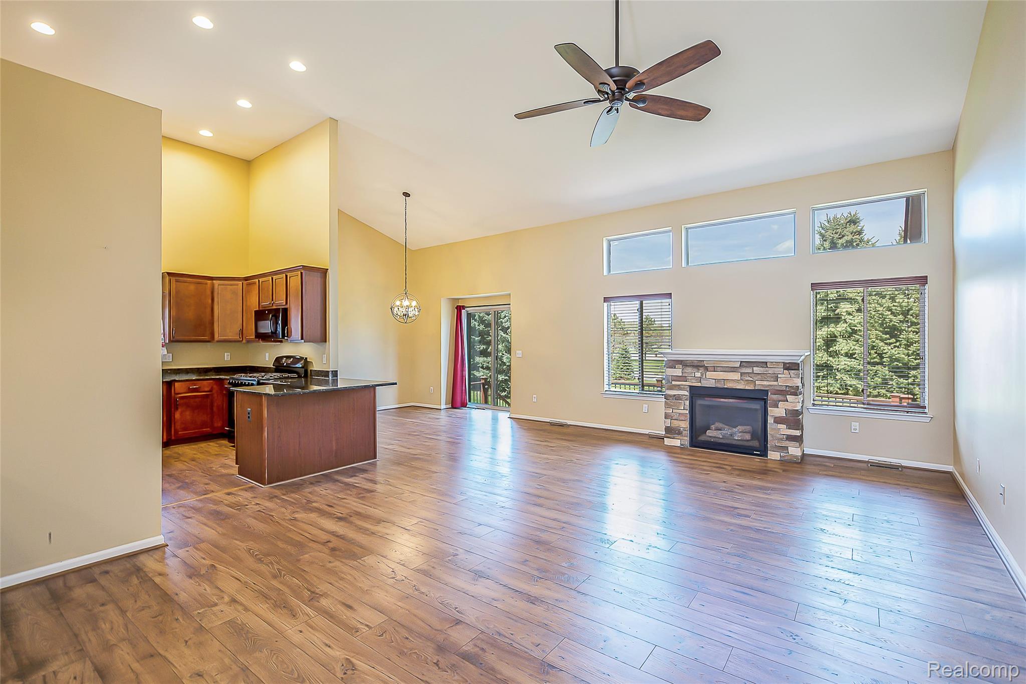 20605 Golf Ridge Circle