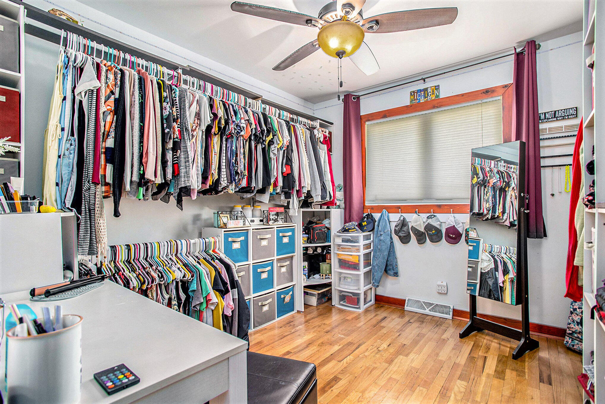 Marshall City, Michigan 49068, United States, 4 Bedrooms Bedrooms, ,2 BathroomsBathrooms,Residential,Pending,143474