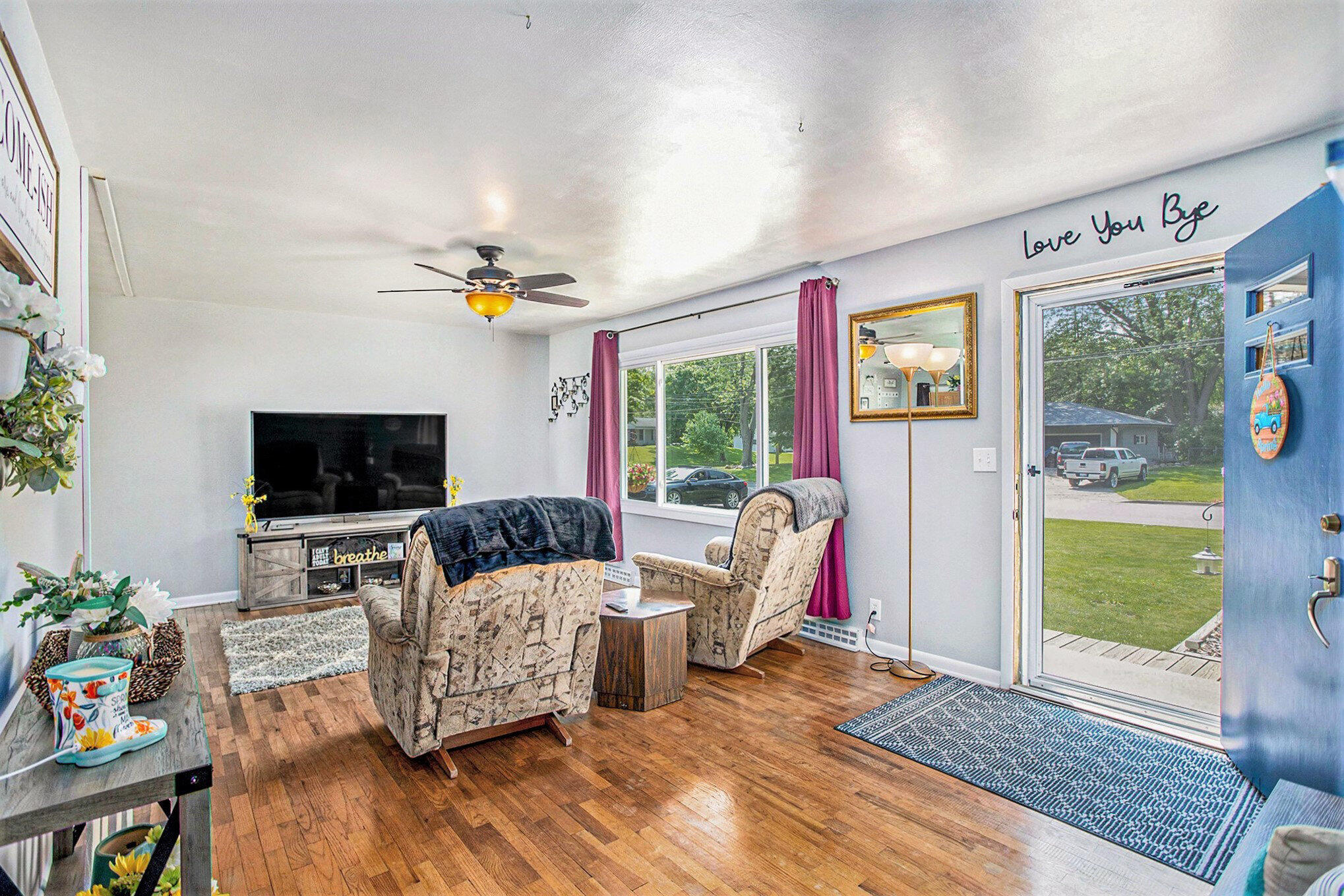 Marshall City, Michigan 49068, United States, 4 Bedrooms Bedrooms, ,2 BathroomsBathrooms,Residential,Pending,143474