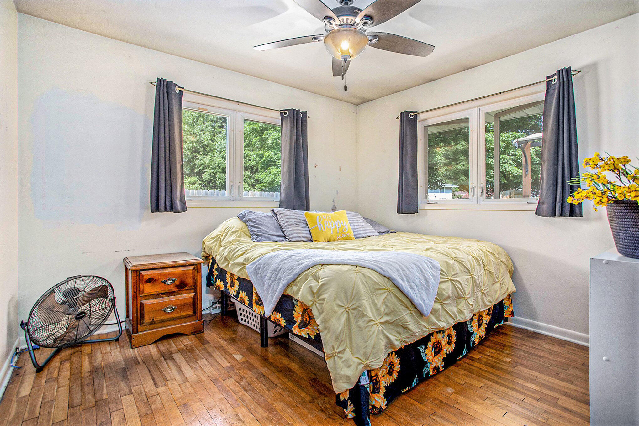 Marshall City, Michigan 49068, United States, 4 Bedrooms Bedrooms, ,2 BathroomsBathrooms,Residential,Pending,143474