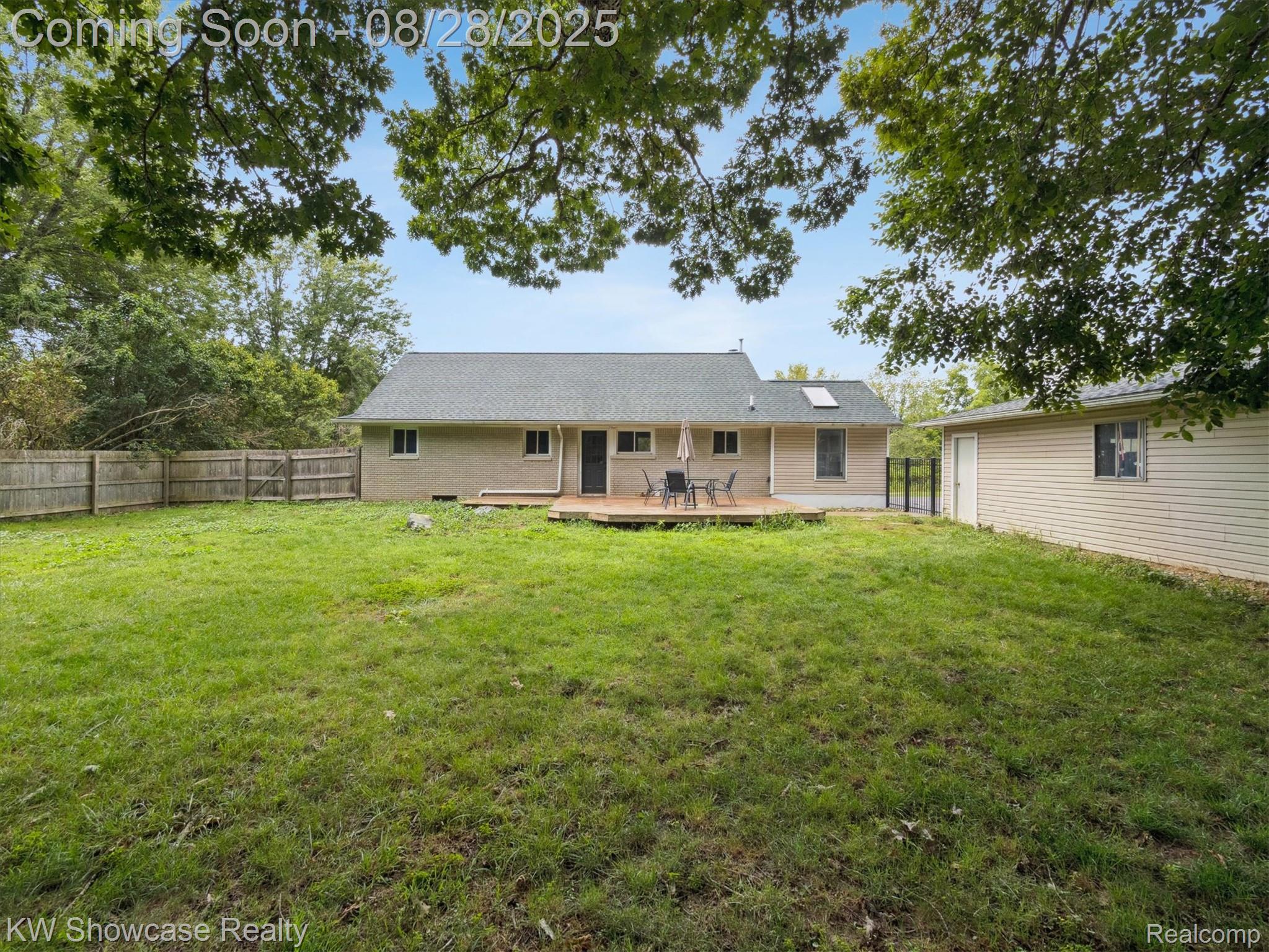 1051 Swan Lane
