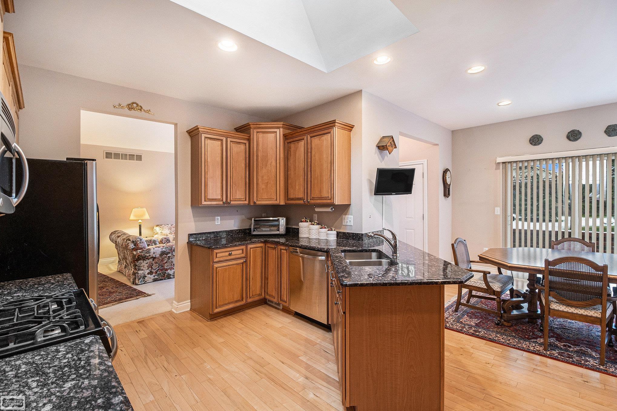 50006 Samuel Court