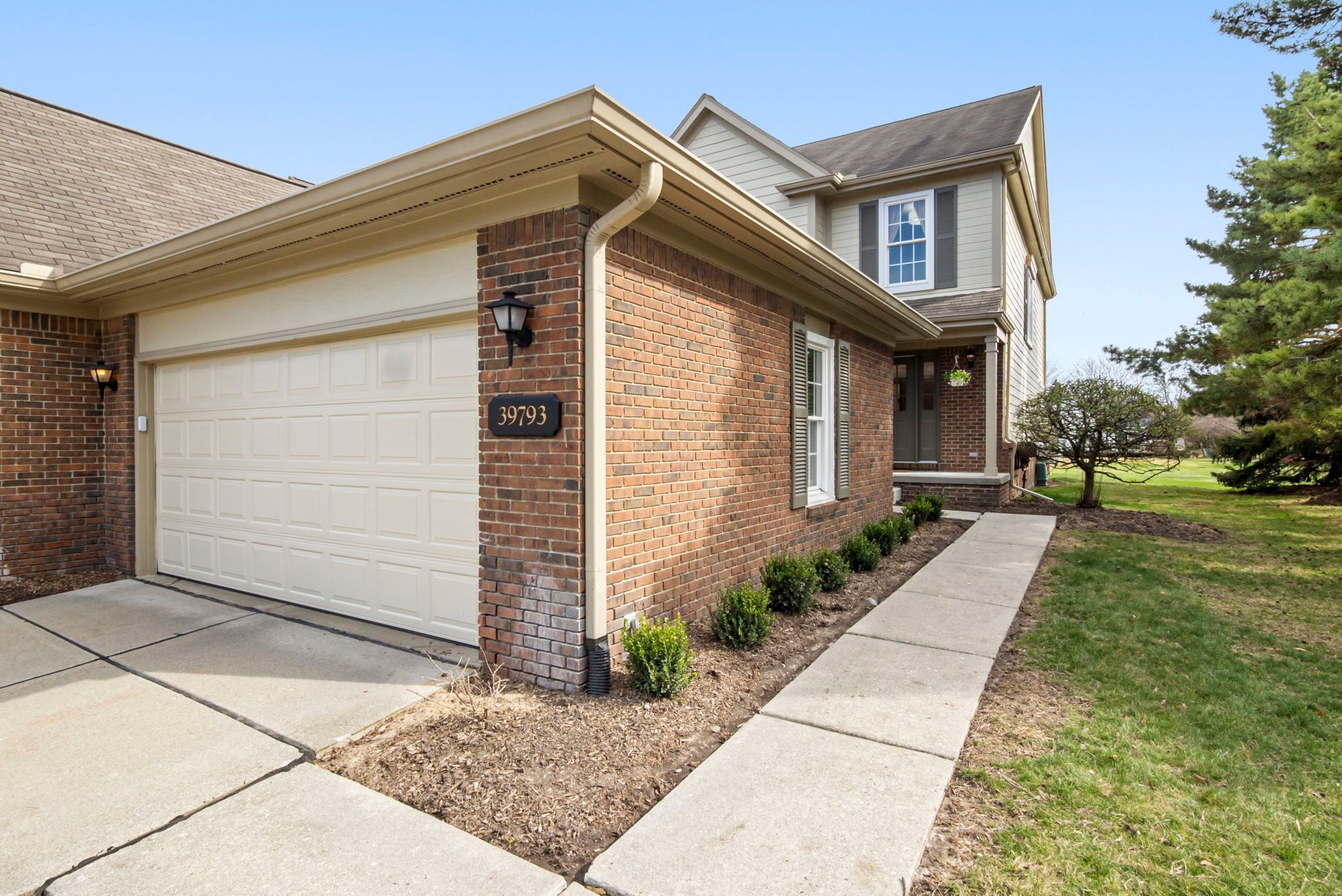 39793 EAGLE TRACE Drive